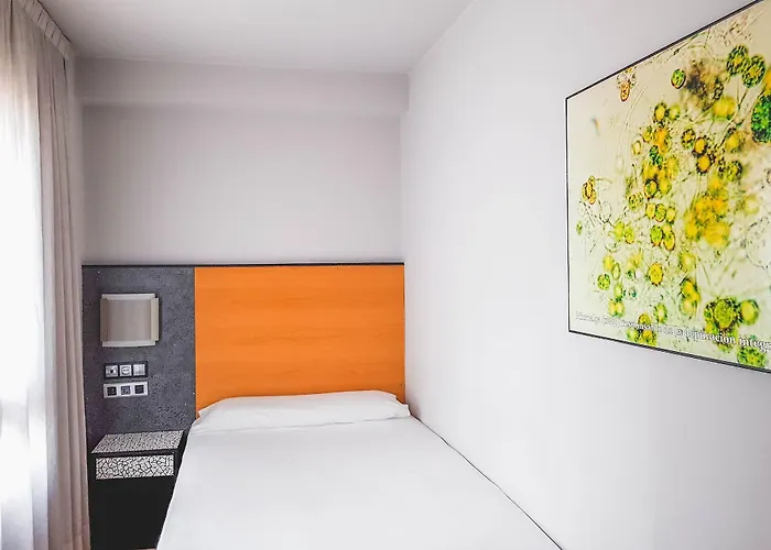 Faranda Pathos Gijon, Ascend Collection Hotel 3*