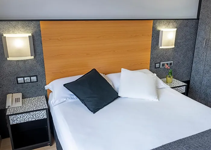 Faranda Pathos Gijon, Ascend Collection 3*