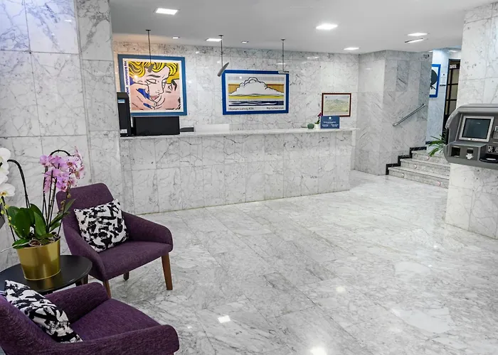 Faranda Pathos Gijon, Ascend Collection Hotel 3*