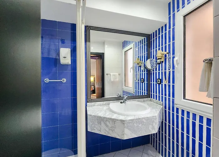 Faranda Pathos Gijon, Ascend Collection 3*