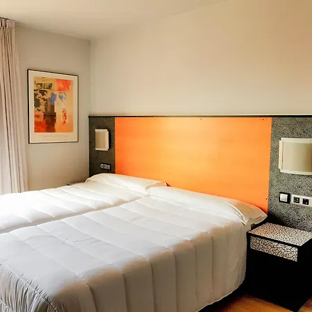 Faranda Pathos Gijon, Ascend Collection