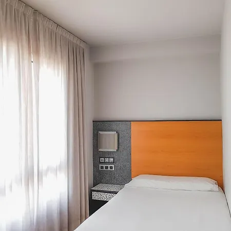 Faranda Pathos Gijon, Ascend Collection 3* Gijón