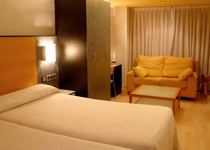 Faranda Pathos Gijon, Ascend Collection Otel